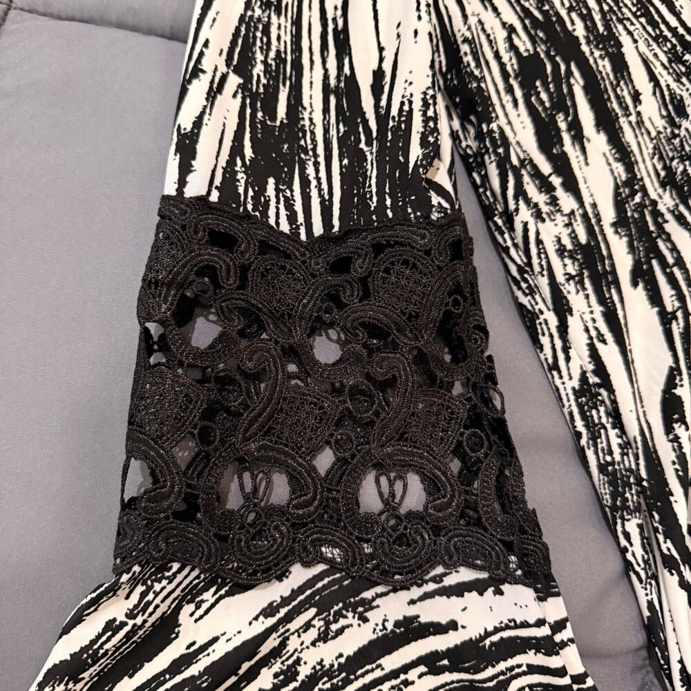 Ariella Boutique Animal Print Blouse Lace Bell Sleeves Made USA Women’s Large - Picture 3 of 9